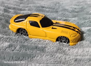 1998 dodge viper GT2 maisto