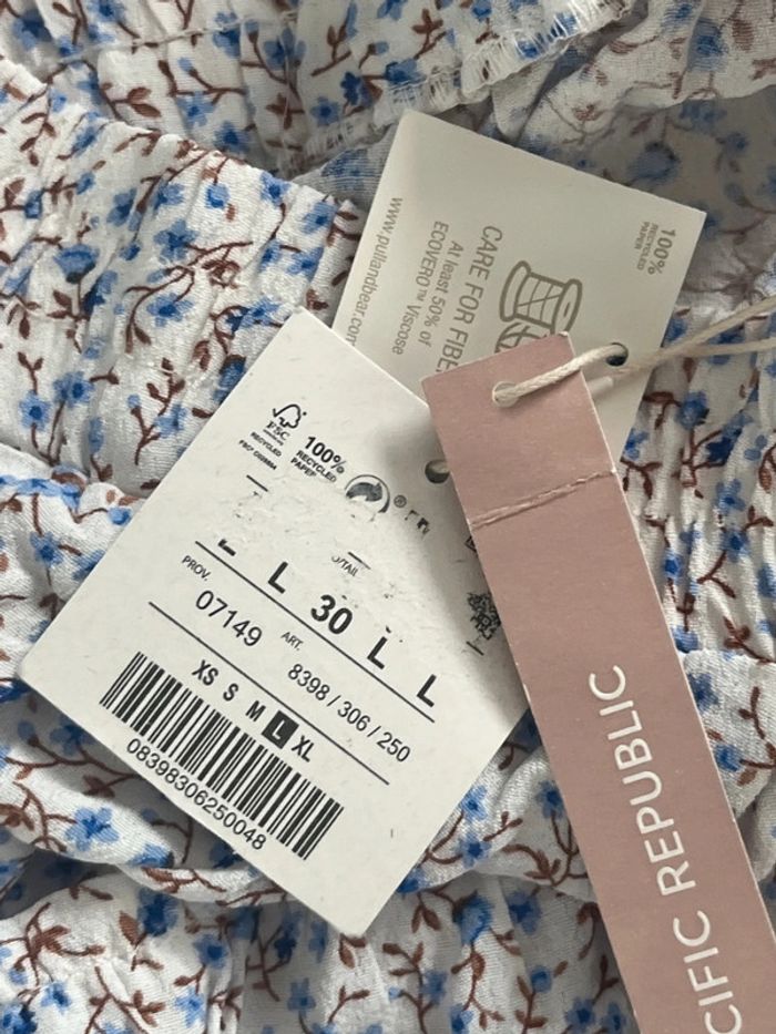 Superbe jupe Pacific Republic pull & bear taille L neuve avec étiquette - photo numéro 6