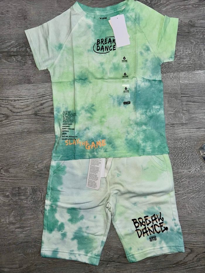 Ensemble short