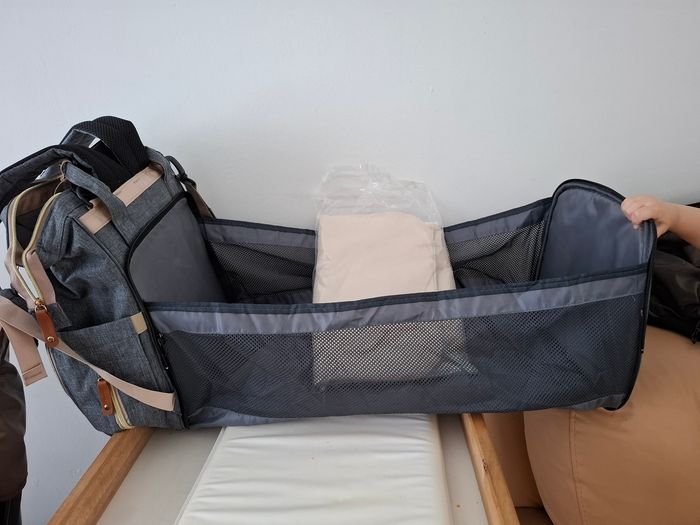 !NEUF!Sac à langer multifonctions (lit, chauffe bibi, doseur, etc) - photo numéro 5
