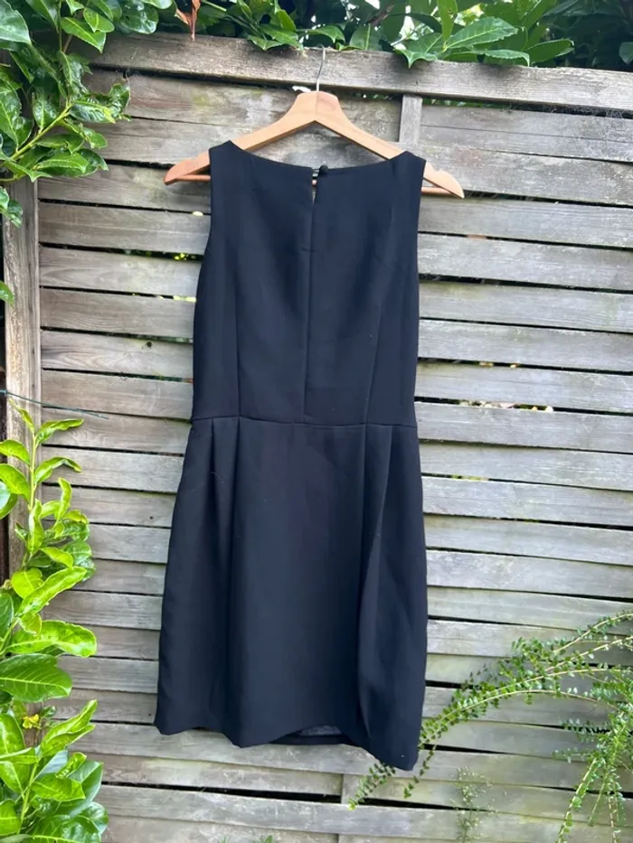 Robe noire Laura Clément – La Redoute – Taille 38 – TBE - photo numéro 7