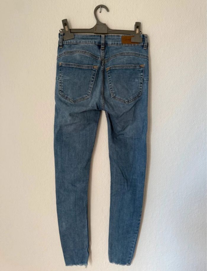 Jean femme - taille 34 / XS - photo numéro 3