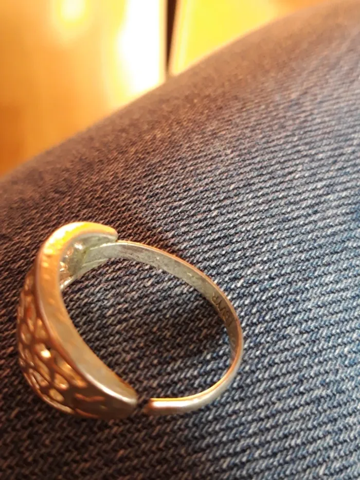Bague fantaisie ajustable - photo numéro 4