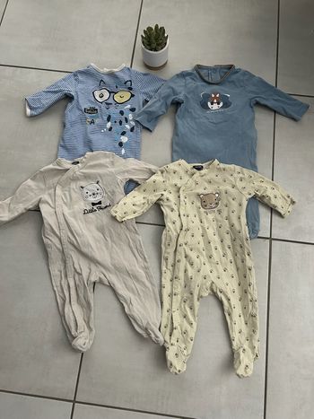 Lot pyjamas