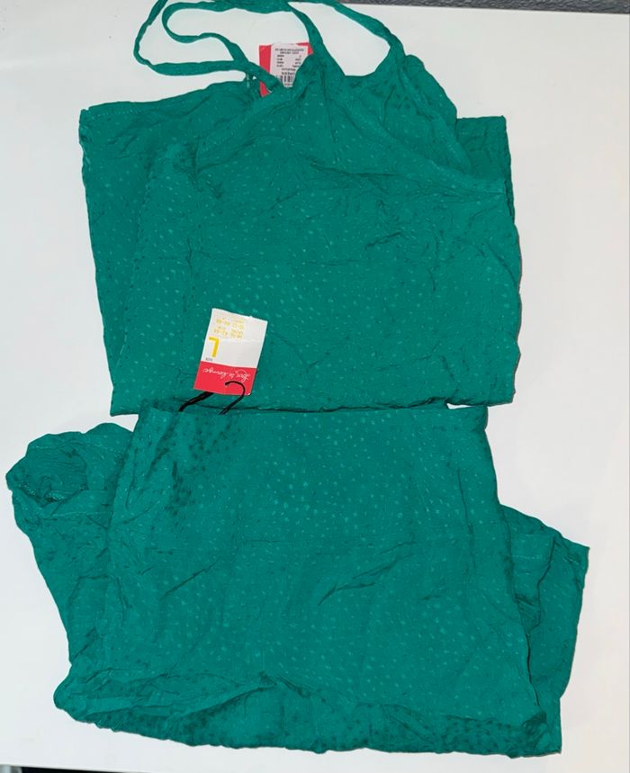 Ensemble pyjama NEUF