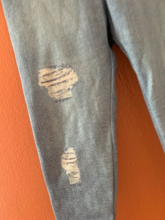 👖 Jegging effet jean déchiré – 6 à 9 mois – Shein - photo numéro 2