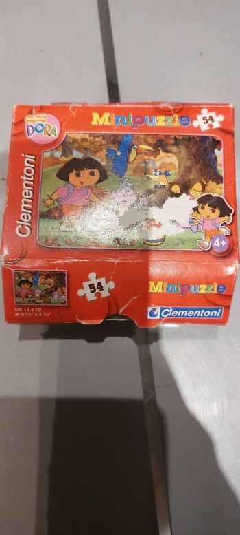Mini puzzle de voyage dora