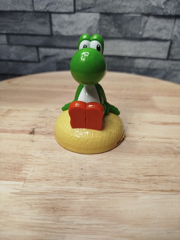 Figurine Yoshi - photo numéro 2