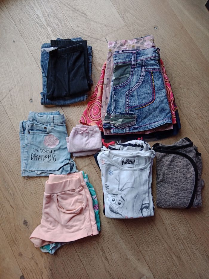 Lot de 15 pièces de vêtements fille 6 ans