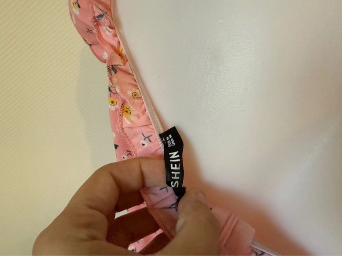 Robe d’été rose à fleur en très bon état taille M SHEIN - photo numéro 6
