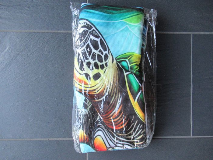 Serviette de plage Tortue de mer neuve (drap de bain) - photo numéro 2
