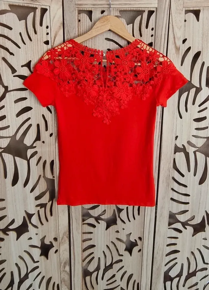 Tee shirt brodé fleurs TS/M Foresta Bella - photo numéro 9