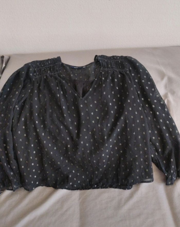 Blouse manches longues Kiabi taille XL 46/48 - photo numéro 2