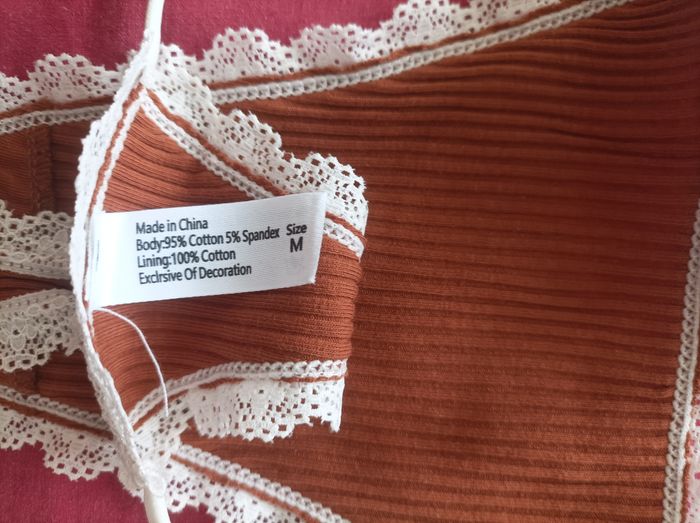 String marron neuf taille M - photo numéro 3