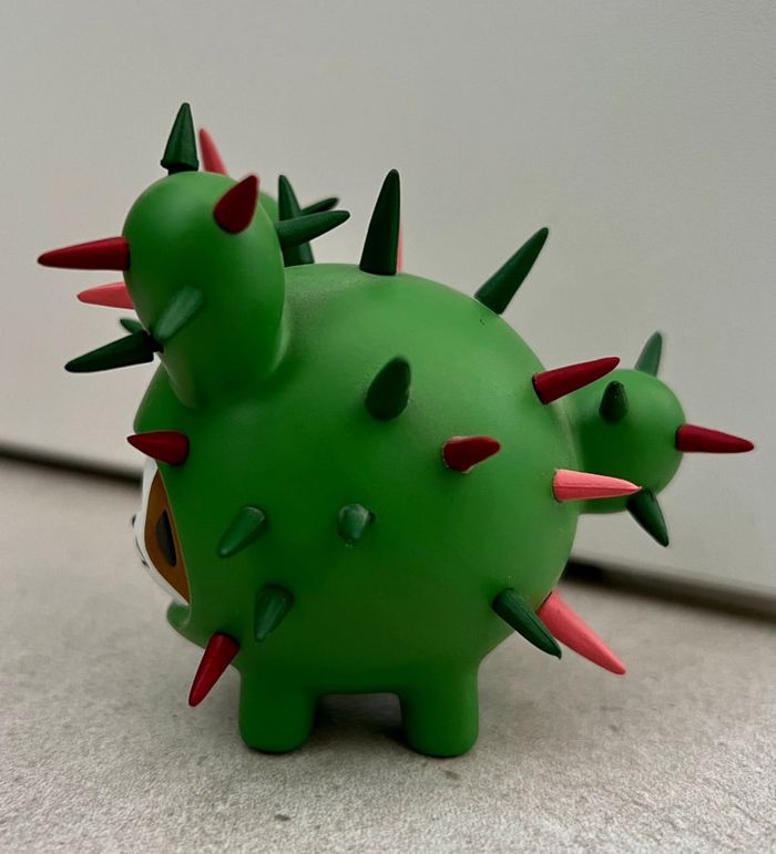 Figurine Tokidoki chien cactus - photo numéro 2