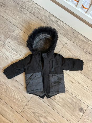 Doudoune polaire à capuche 9-12 mois