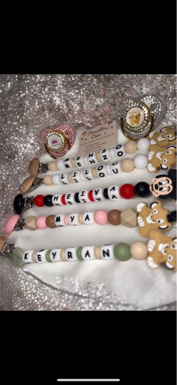 Attache tétine anneau de dentition porte clé attache doudou stylo à personnaliser et bien plus encore vintage rare Disney 