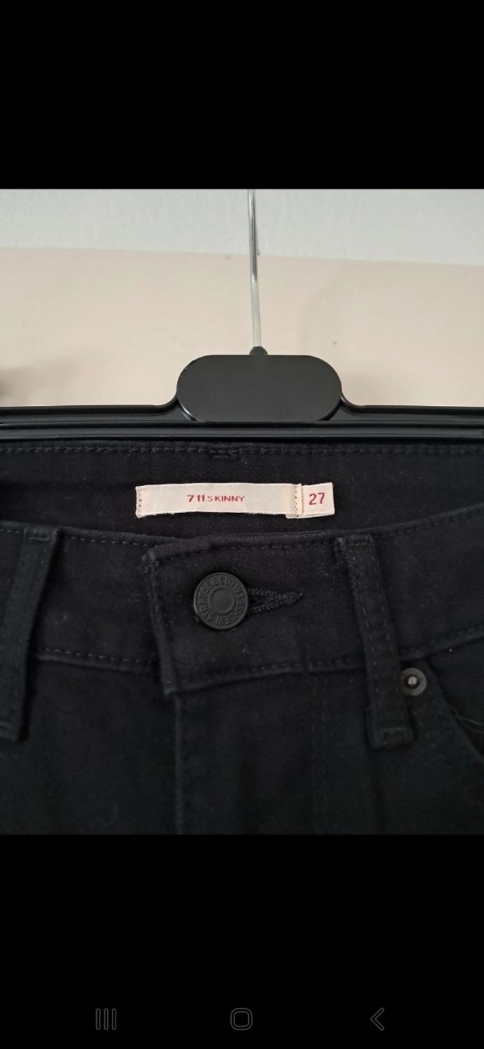 Pantalon noir levi's - photo numéro 4
