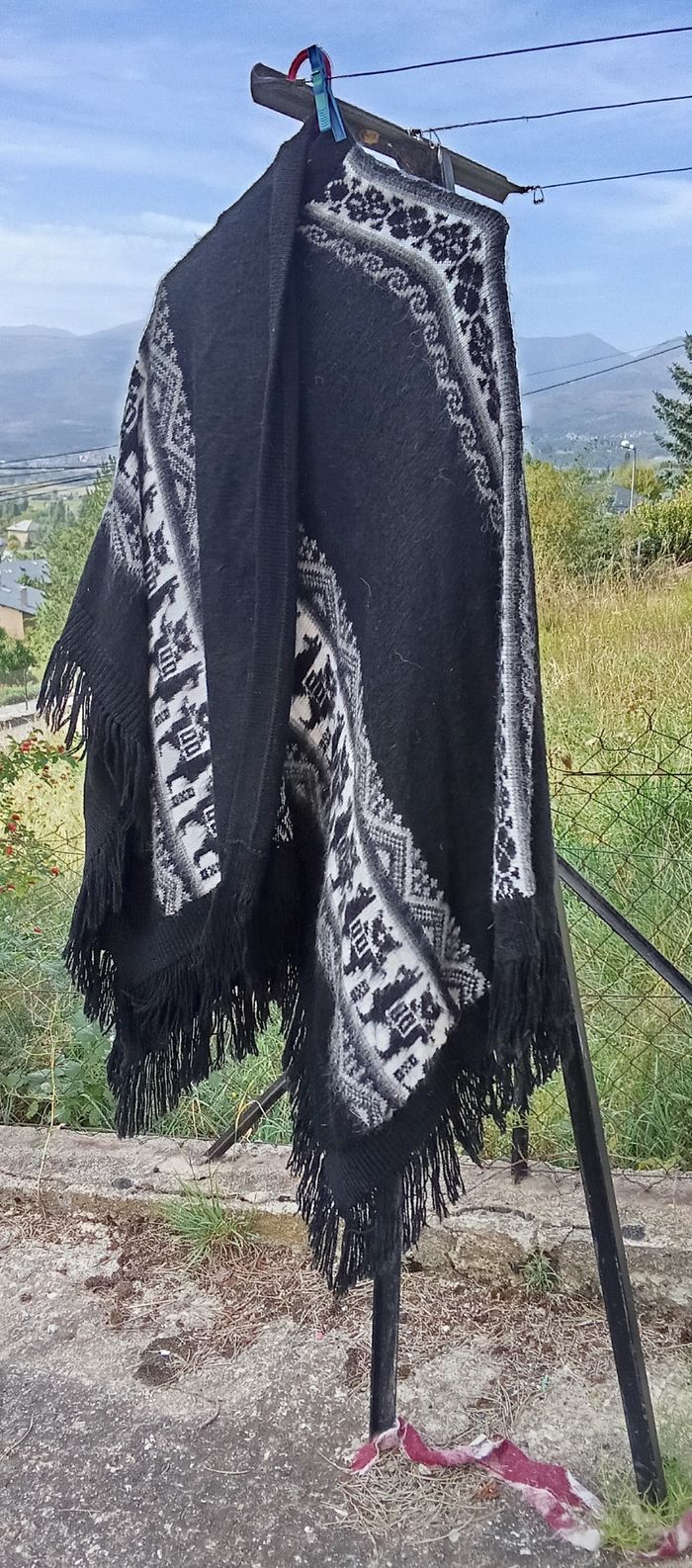 Poncho - photo numéro 2