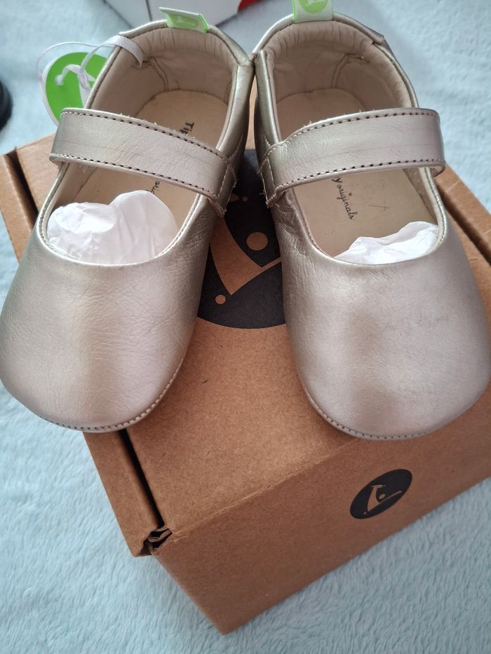 Chaussures bébé - photo numéro 3