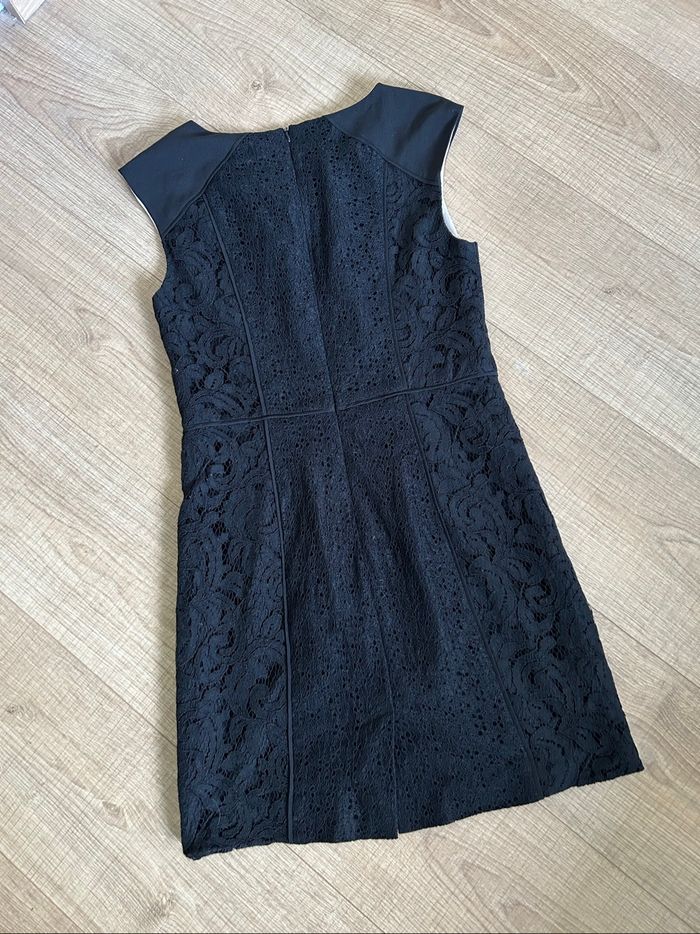 Robe noire en dentelle sans manches Jacqueline Riu taille 36 TBE - photo numéro 8