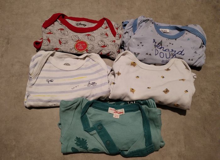 Lot de vêtements 6 mois - photo numéro 5