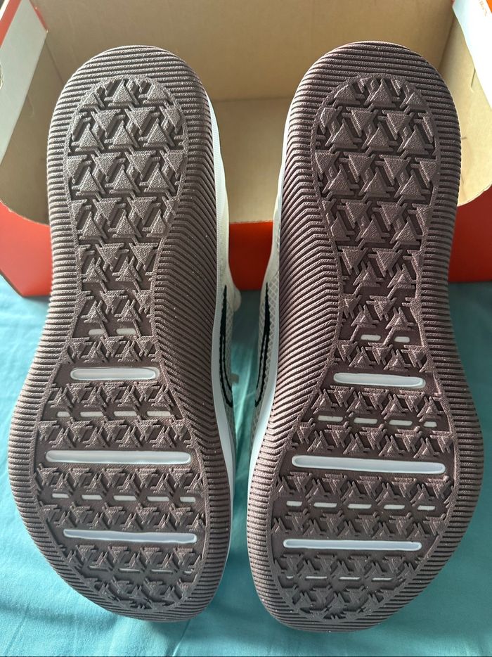💥 Baskets Nike MC Trainer 2 Femme - Taille 36,5 - neuve - photo numéro 5