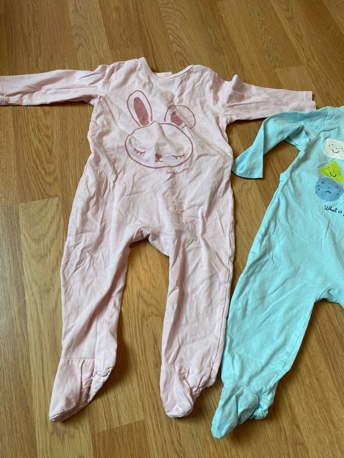 Pyjamas 12 mois - photo numéro 3