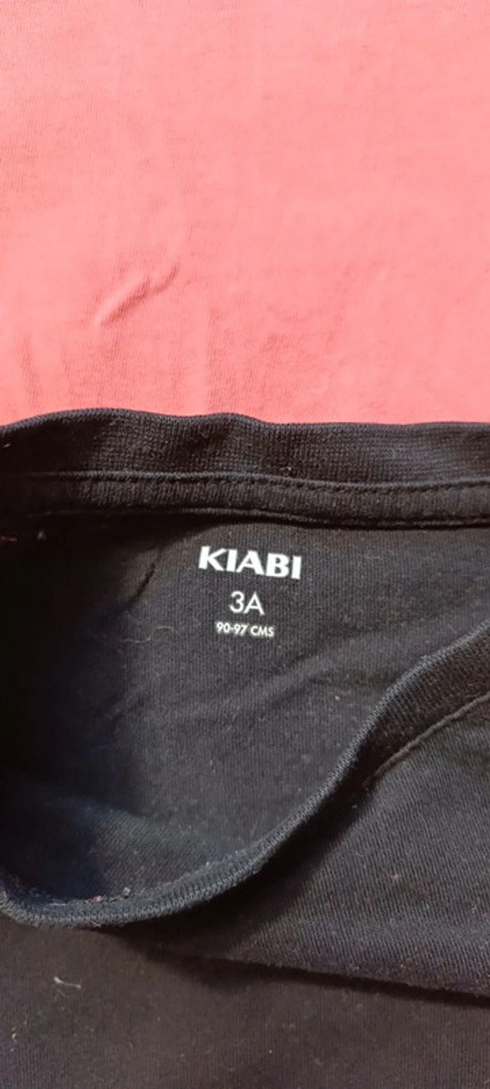 Lot 2 t-shirt Kiabi 3 ans - photo numéro 3