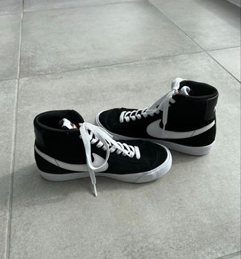 Nike blazer noires