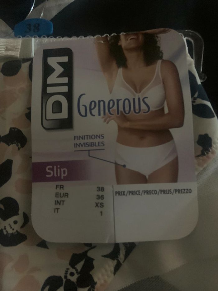 Culotte DIM 38 - photo numéro 3