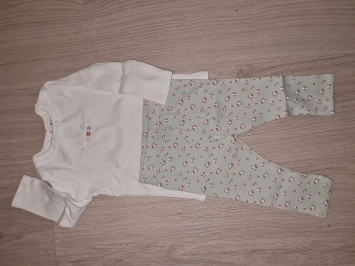 Ensemble haut + caleçon  12 mois - photo numéro 2