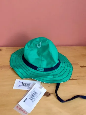 Chapeau bébé réversible- Catimini (neuf)