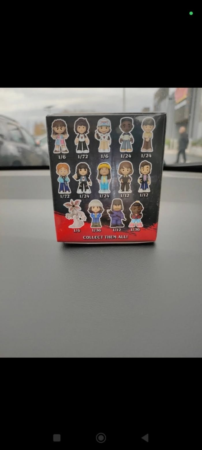 Figurine stranger things mystery - photo numéro 2