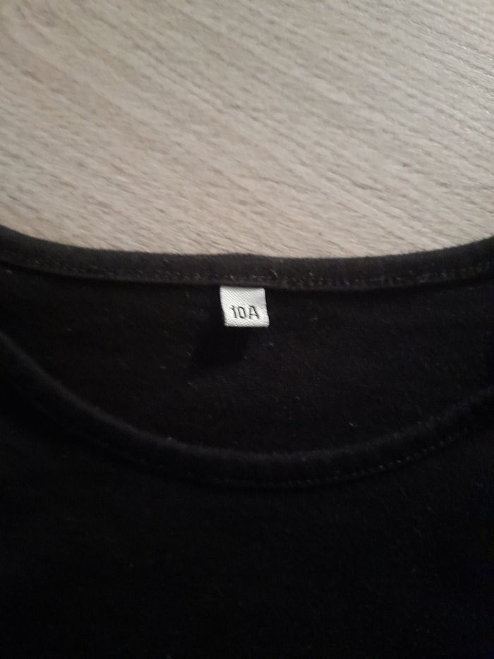 Ensemble jupe+ haut fille 10ans - photo numéro 3