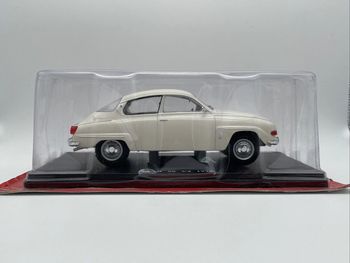 Saab 96 V4  (1970) 1/24 Collection Hachette