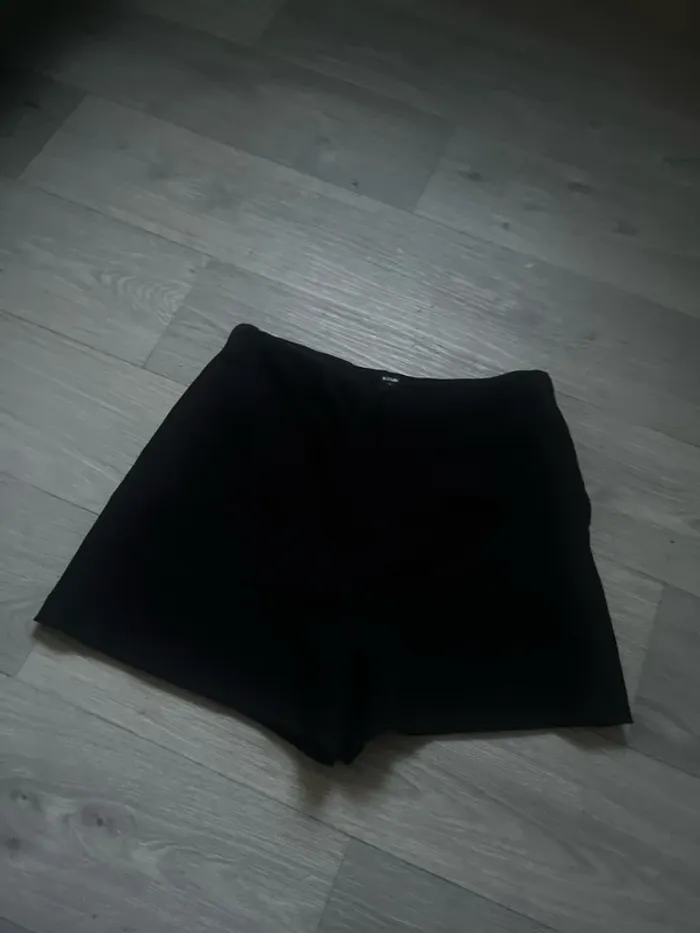 Short noir Kiabi (taille 38)