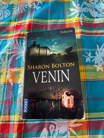 Livre Venin - Sharon bolton - thriller