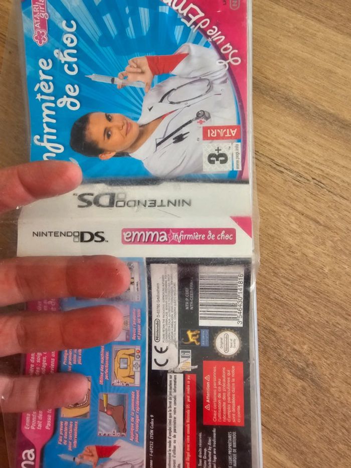 Infirmière de choc, hana deka club jeu console Nintendo DS - photo numéro 18