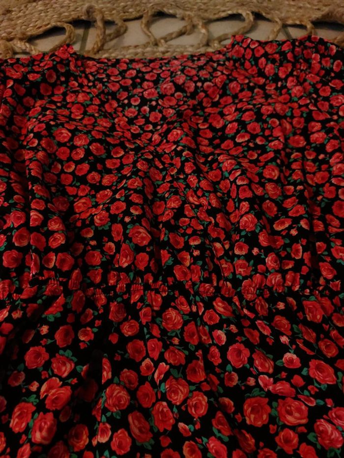 Robe imprimée à roses rouges - photo numéro 2