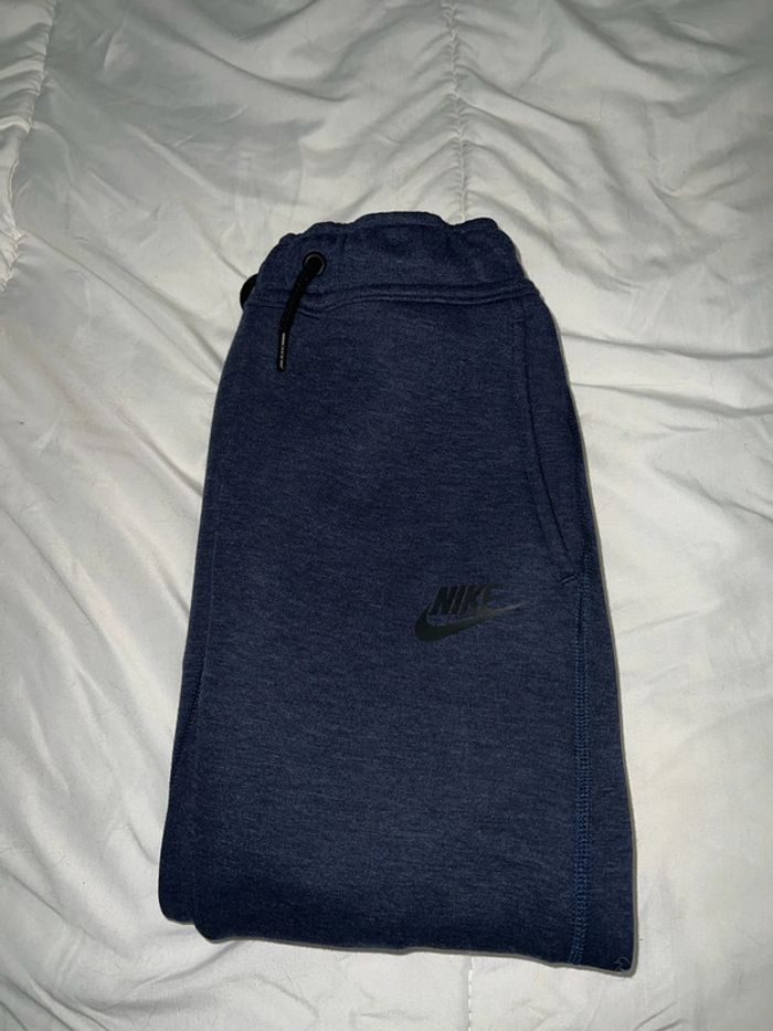 Jogging Nike Tech enfant taille XS 122 128 cm unisex - photo numéro 10