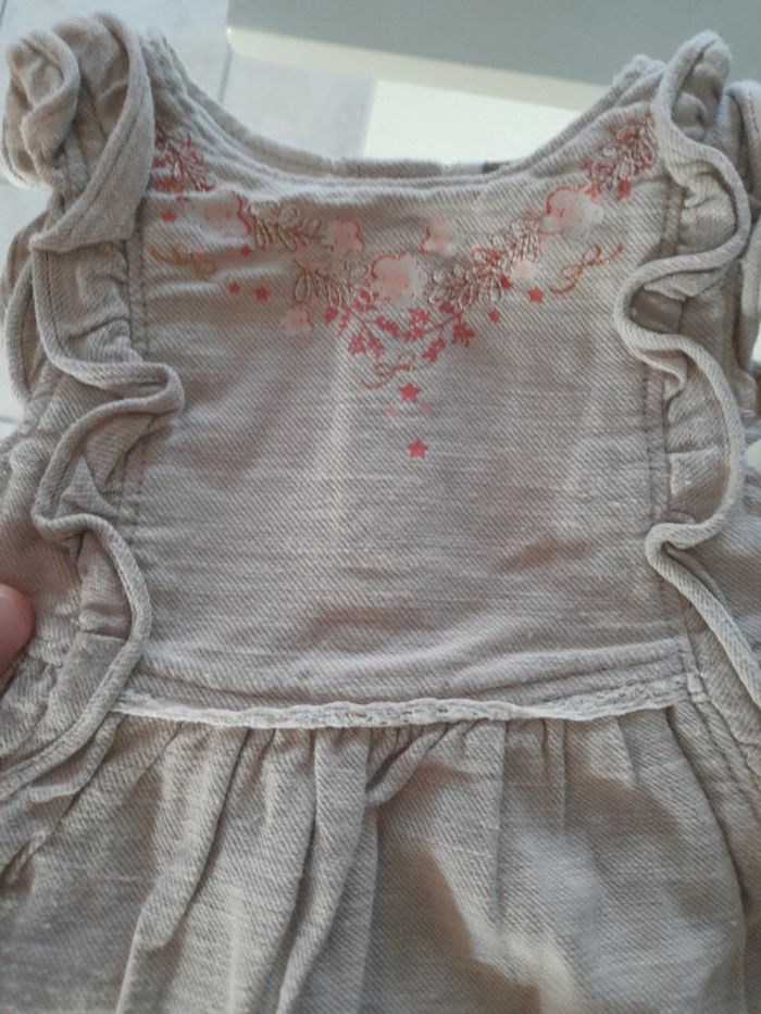 Robe 3mois - photo numéro 5