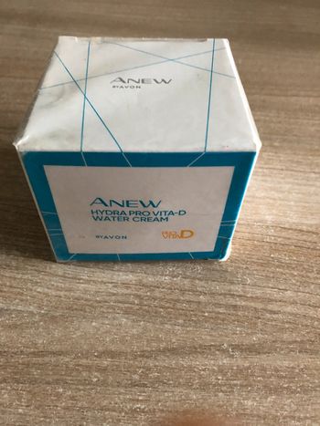 Crème hydratante  hydra pro vita-D water cream anew