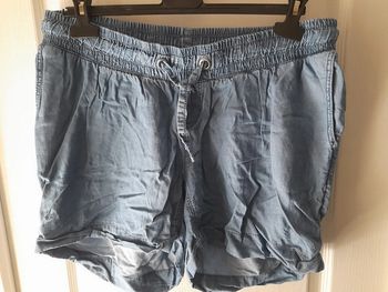 Short jean léger 44