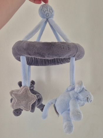 Suspension peluche pour mobile musical