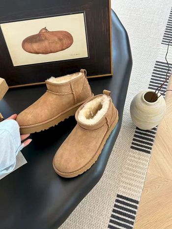 Ugg Ultra Mini