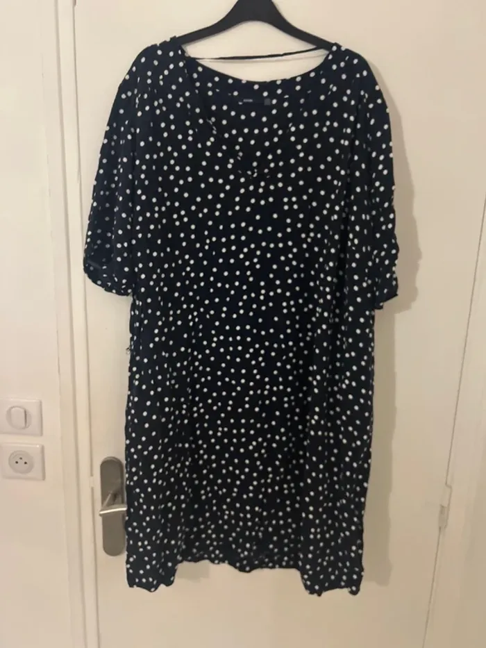 Robe à pois - photo numéro 3