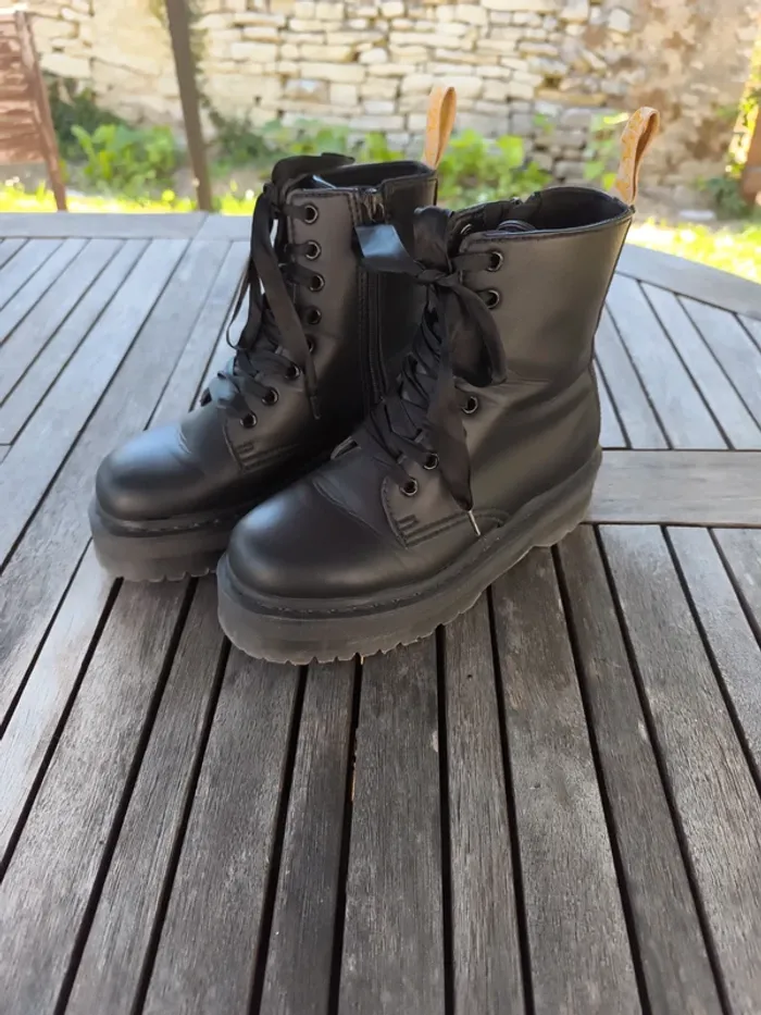 Dr martens jadon