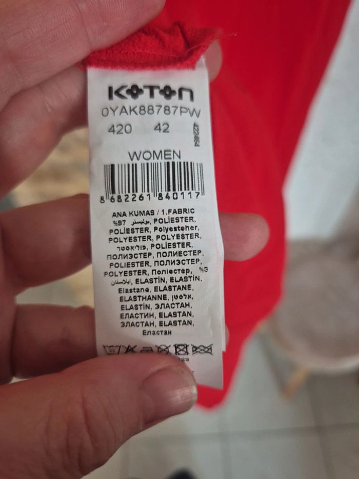 Magnifique robe col V drapée avec poches Koton taille 44 - photo numéro 9