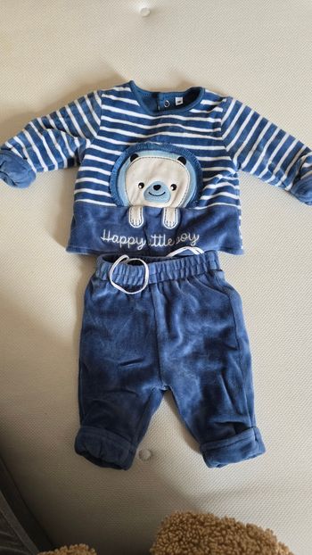Ensemble pour bébé en velours 1 MOIS